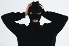 ROBBER